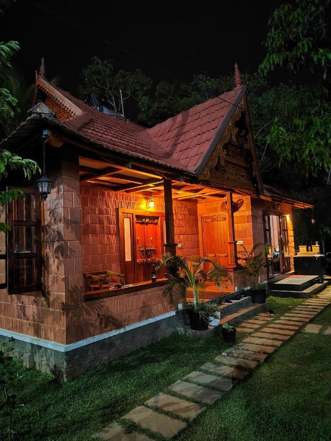 Affittacamere Little Chembaka Kumarakom Esterno foto